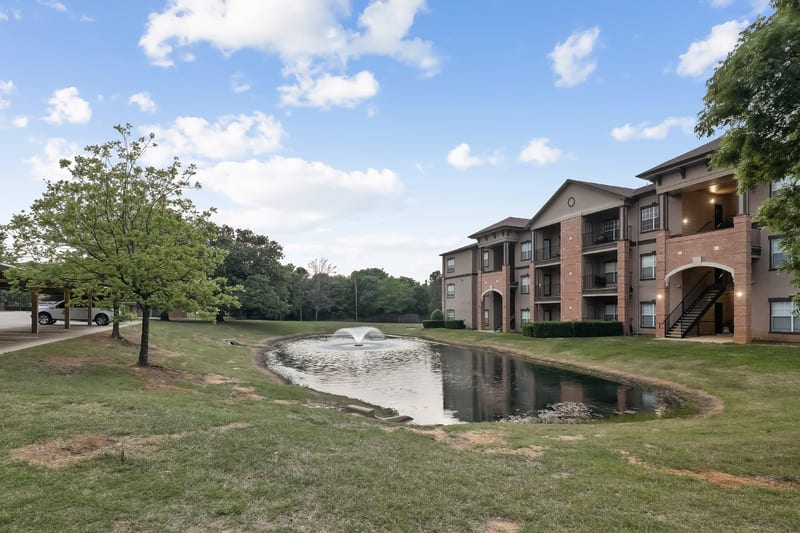 Photos and Video of Falcon Lakes in Arlington, TX